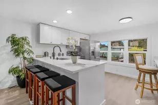 14322 Admiralty Way, Lynnwood, WA 98087 - Photo 1