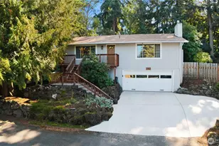 2507 Crater Lake Ct, Puyallup, WA 98374 - Photo 1