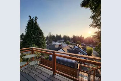 445 Buena Vista Avenue, Fircrest, WA 98466 - Photo 1