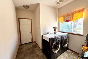 1612 Holbrook Ave, Everett, WA 98203 - Photo 12