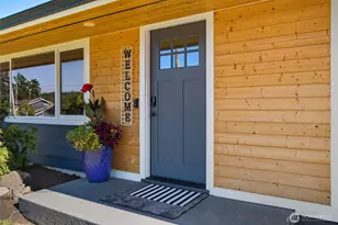 6516 Lake Dr, Bremerton, WA 98312 - Photo 1