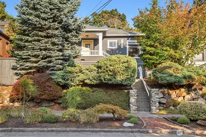 2816 11th Avenue W, Seattle, WA 98119 - Photo 1