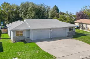1809 -1811 N Regal St, Ellensburg, WA 98926 - Photo 1