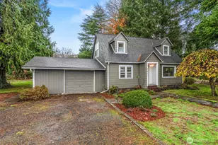 741 5th Ave SW, Castle Rock, WA 98611 - Photo 1