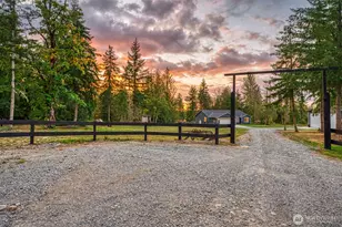 37816 99th Ave Ct E, Eatonville, WA 98328 - Photo 1