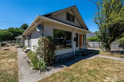8723 7th Avenue S, Seattle, WA 98108 - Photo 1