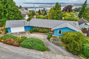 715 35th St, Everett, WA 98201 - Photo 1