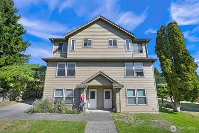 919 921 923 24th Street, Bellingham, WA 98225 - Photo 1