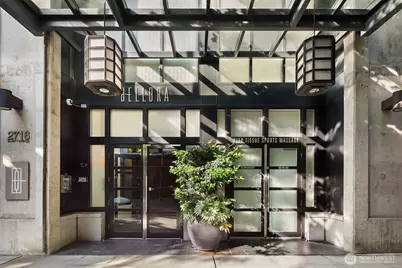 2716 Elliott Avenue #1000, Seattle, WA 98121 - Photo 1