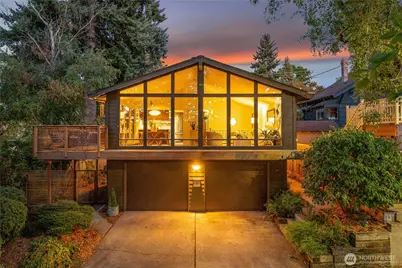 2604 12th Avenue W, Seattle, WA 98119 - Photo 1