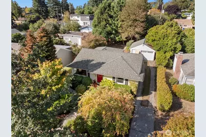 8137 31st Avenue SW, Seattle, WA 98126 - Photo 1
