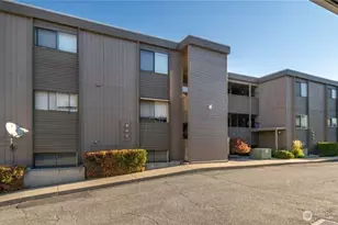 429 King St, Wenatchee, WA 98801 - Photo 1