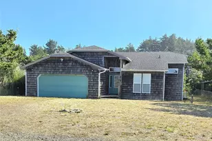 30100 H St, Ocean Park, WA 98640 - Photo 1