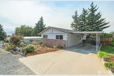 602 N Larch Avenue, East Wenatchee, WA 98802 - Photo 1