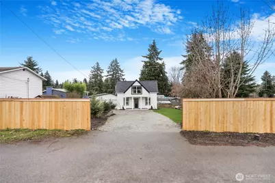 11853 12th Avenue S, Seattle, WA 98168 - Photo 1
