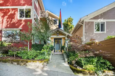 2400 E Howell Street #G, Seattle, WA 98122 - Photo 1