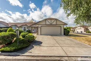 653 W Minstrel Rd, Sequim, WA 98382 - Photo 1