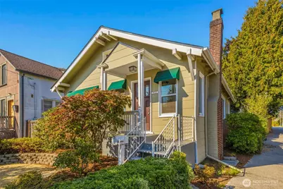 912 N 67th Street, Seattle, WA 98103 - Photo 1