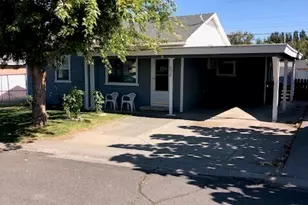 808 S Adams Ave, Warden, WA 98857 - Photo 1