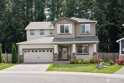 12926 Emerald Ridge Blvd E, Puyallup, WA 98374 - Photo 1