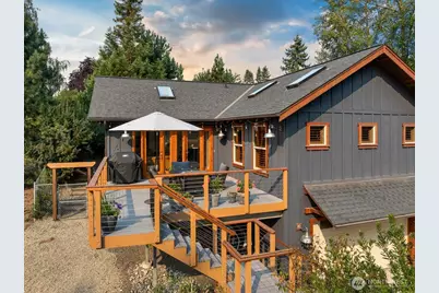 81 Vancouver Drive, Port Townsend, WA 98368 - Photo 1