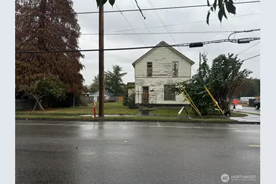 401 Pine Avenue, Snohomish, WA 98290 - Photo 1