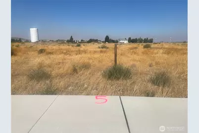 13 Parkside, Ephrata, WA 98823 - Photo 1