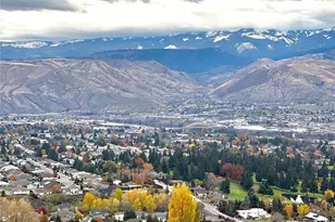 2179 NE Kaden Ln, East Wenatchee, WA 98802 - Photo 1