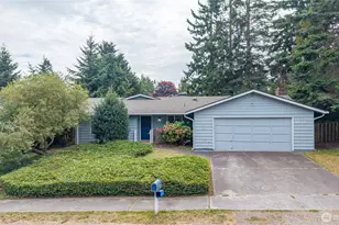1075 SW 2nd Ave, Oak Harbor, WA 98277 - Photo 1