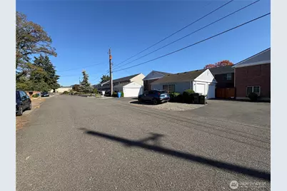 6424 Montclair Avenue SW, Lakewood, WA 98499 - Photo 1