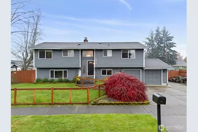 1710 12th Avenue NW, Puyallup, WA 98371 - Photo 1