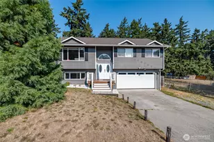 1530 SW 16th Ave, Oak Harbor, WA 98277 - Photo 1