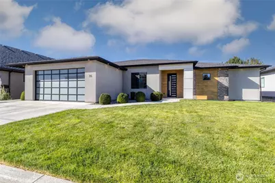 35 NE Alpine Drive, College Place, WA 99324 - Photo 1