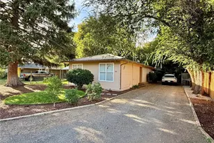 521 E Washington Ave, Dayton, WA 99328 - Photo 1