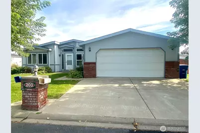1100 S Rosewood Drive #203, Ellensburg, WA 98926 - Photo 1