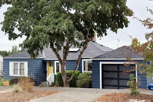 2628 37th Ave W, Seattle, WA 98199 - Photo 1