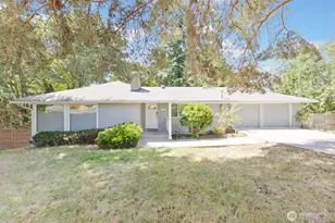 11005 Crestwood Dr S, Seattle, WA 98178 - Photo 1