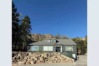 132 Montvu Drive, Omak, WA 98841 - Photo 1