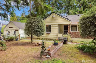 15010 Ashworth Ave N, Shoreline, WA 98133 - Photo 1