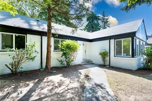 2874 30th Ave W, Seattle, WA 99819 - Photo 1