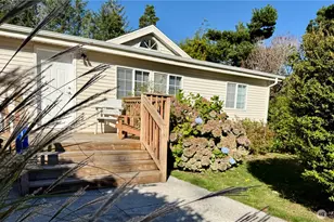 1915 195th St, Long Beach, WA 98631 - Photo 1