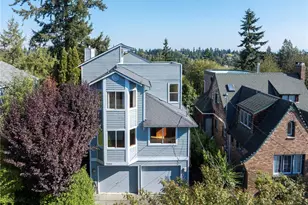 7044 18th Ave NE, Seattle, WA 98115 - Photo 1