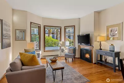 1733 15th Avenue #203, Seattle, WA 98122 - Photo 1