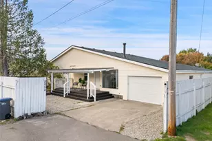 8850 NE Point No Point Rd, Hansville, WA 98340 - Photo 1