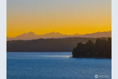 14433 Silven Avenue NE, Bainbridge Island, WA 98110 - Photo 1