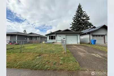 1419 Bowmont Avenue, Kelso, WA 98626 - Photo 1