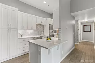 1100 Harrington Ave NE, Renton, WA 98056 - Photo 1