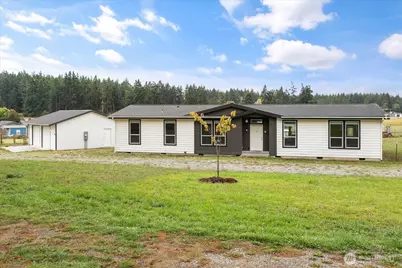 140 W Green Valley Road, Oak Harbor, WA 98277 - Photo 1