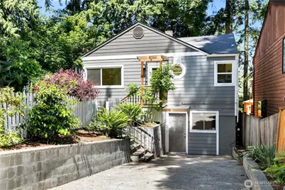 1536 NE 95th Street, Seattle, WA 98115 - Photo 1
