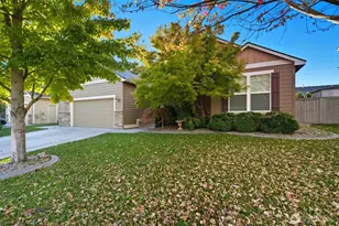 5805 W 14th Ave, Kennewick, WA 99338 - Photo 1